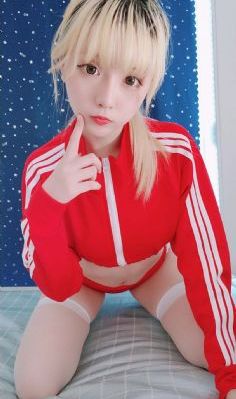 小小姑娘电影免费播放