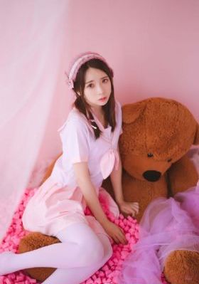 按摩房的女大学生电影